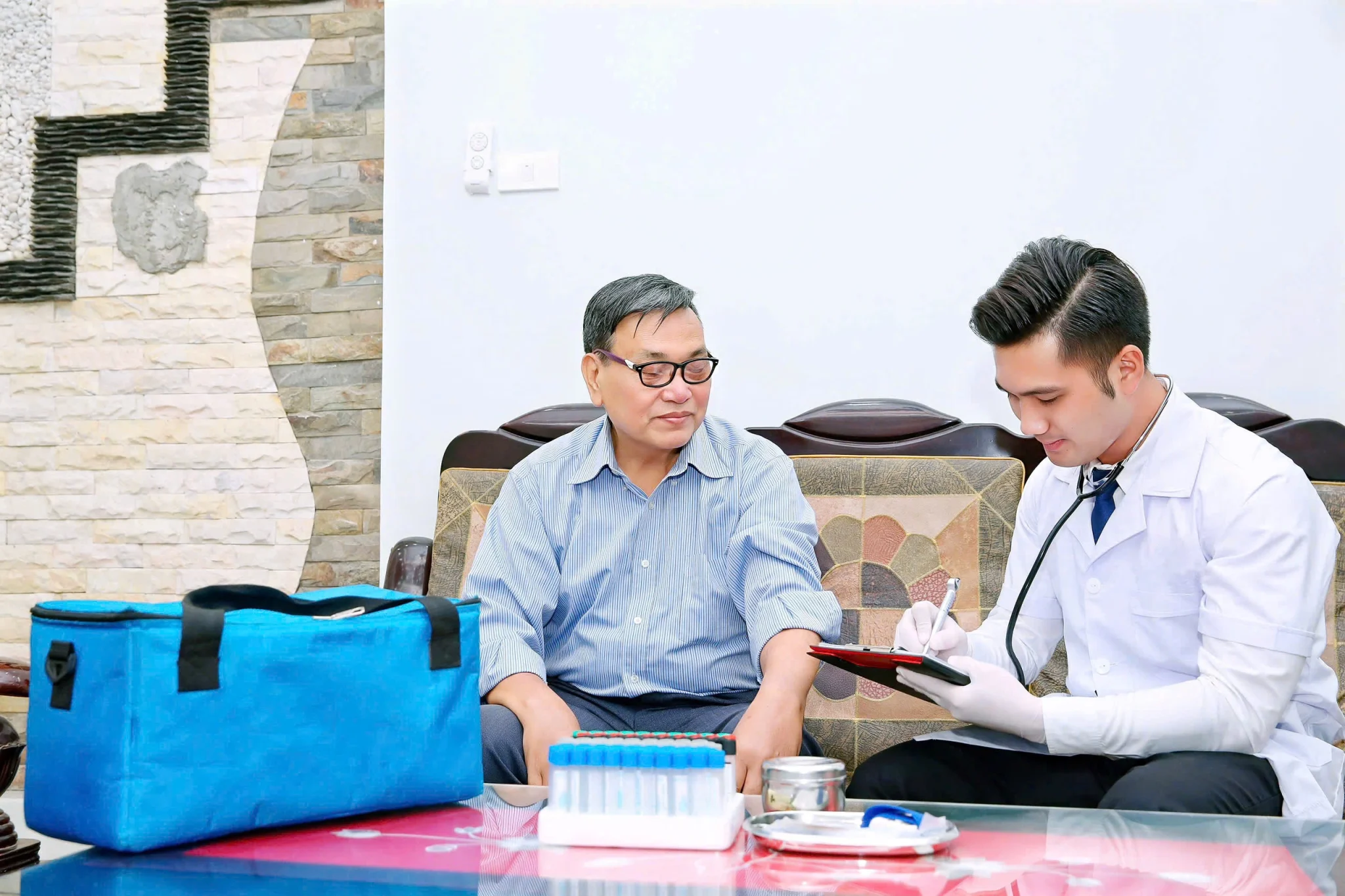 CÔNG TY TNHH THƯƠNG MẠI VÀ DỊCH VỤ Y TẾ TRÍ ĐỨC